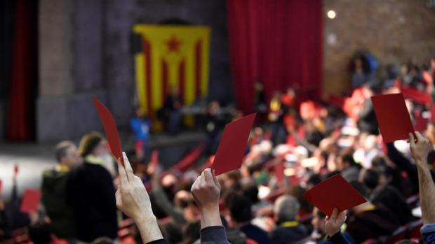 El apoyo crítico de la CUP a Torra acerca la posibilidad de nuevas elecciones en Cataluña