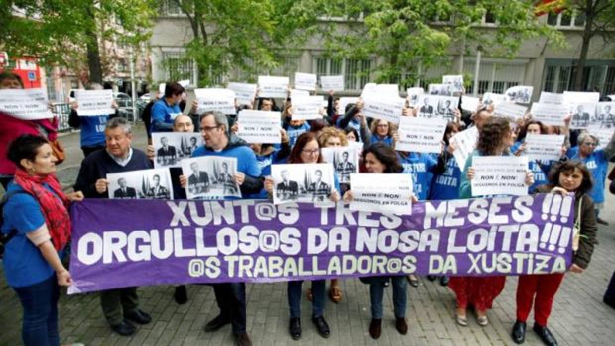 Protesta de los funcionarios de Justicia en La Coruña