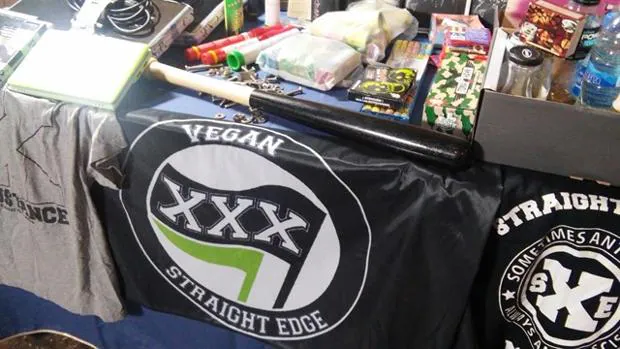 «Straight Edge Madrid»: los anarquistas veganos que animaban a dar palizas a policías y quemar bancos