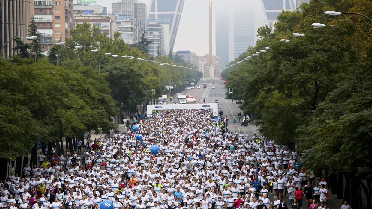 Foto de archivo de carrera solidaria