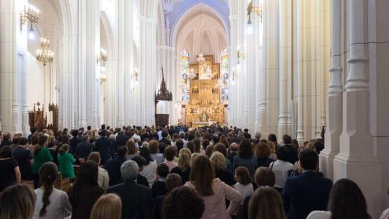 Un momento del funeral celebrado este lunes en Madrid