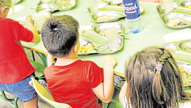 Los nutricionistas alertan: «El menú escolar actual no es un ejemplo de alimentación saludable»