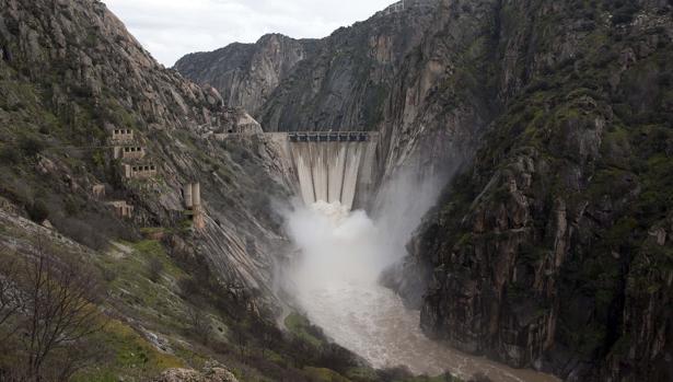 La presa de Aldeadávila (Salamanca) acoge el rodaje de «Terminator 6»