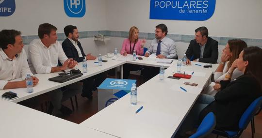 Reunión de la dirección del PP de Canarias este mes