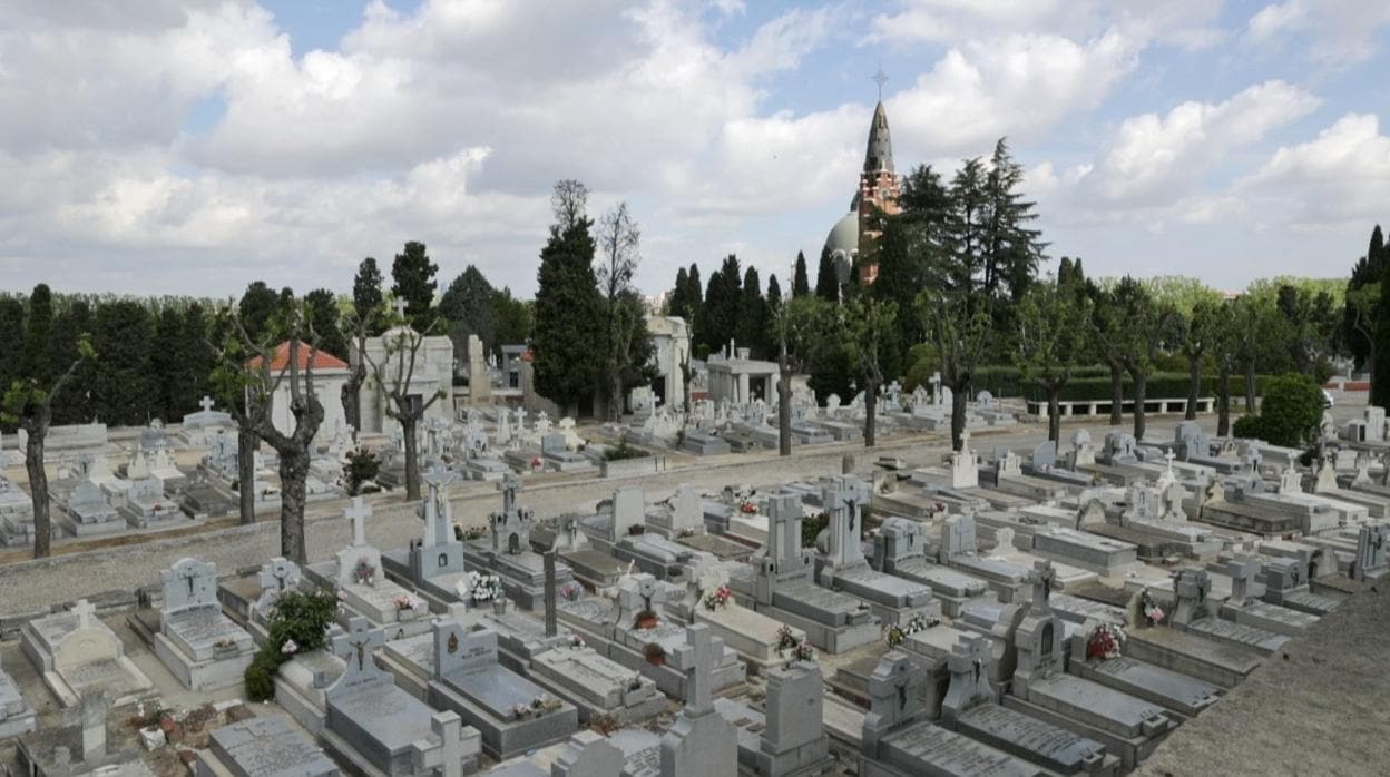 Vista general del cementerio de La Almudena
