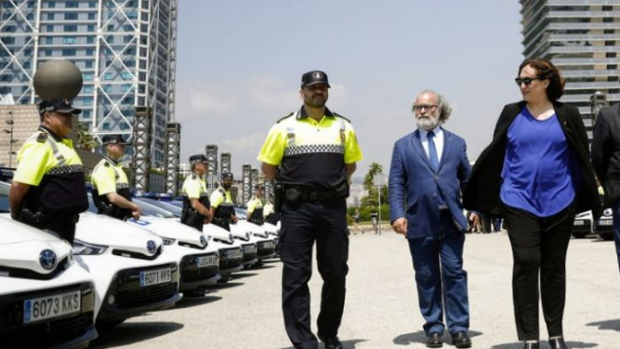 La Guardia Urbana Barcelona renueva casi toda su flota de coches patrulla con híbridos