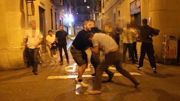 Suspenden un juicio a cinco independentistas por agredir a partidarios de «La Roja» en Barcelona