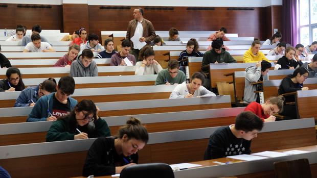 «El miedo se marcha al ver el examen»