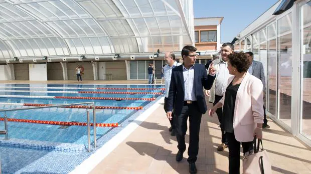 Els municipis valencians inverteixen 2,6 milions d'euros d'ajudes de la Diputació a millorar les seues piscines