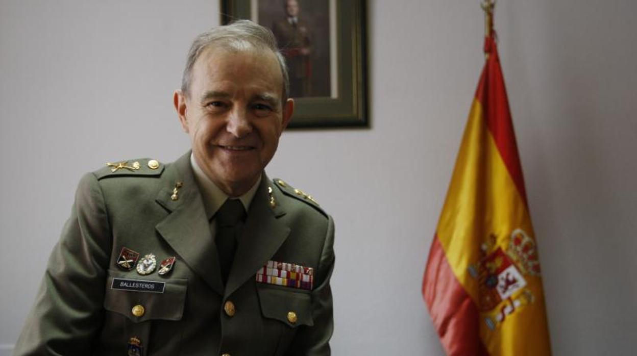 El general Miguel Ángel Ballesteros