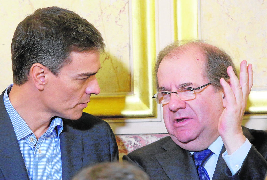 Pedro Sánchez y Juan Vicente Herrera, en una imagen de archivo