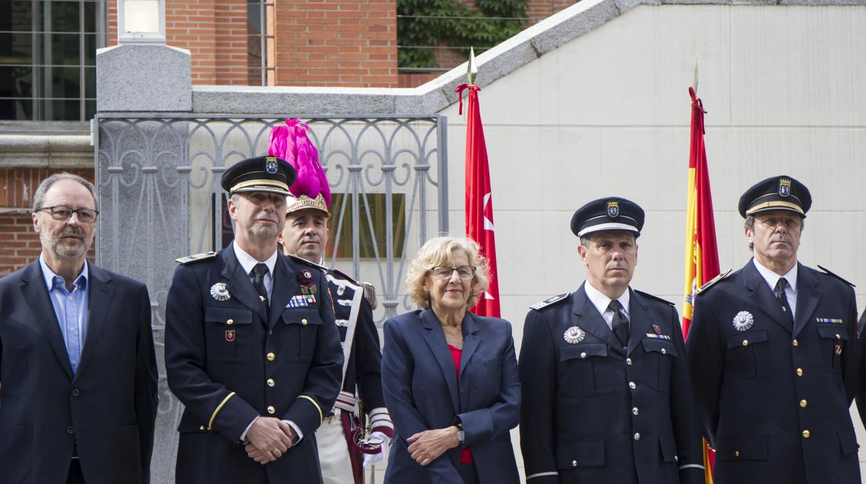 Manuela Carmena, en la entrega de la Cruz al Mérito de la Policía Municipal