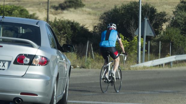 Muere un ciclista de 47 años cuando rodaba por Outeiro de Rei