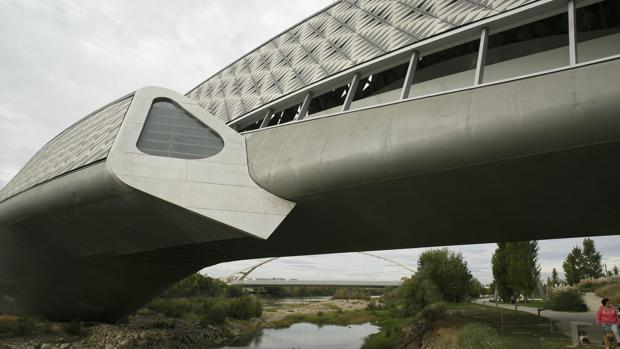 Aragón se gastará otro millón y medio de euros en remozar el puente de la Expo que costó 73 millones