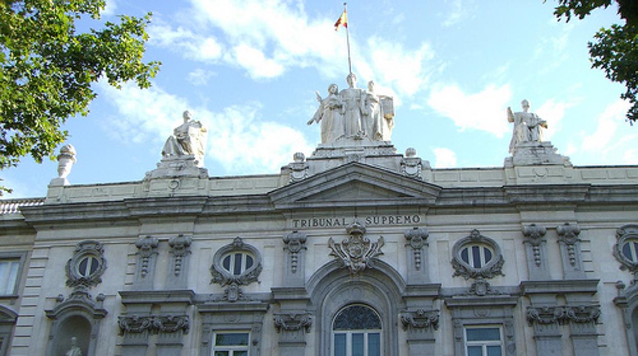 Fachada del Tribunal Supremo, en Madrid