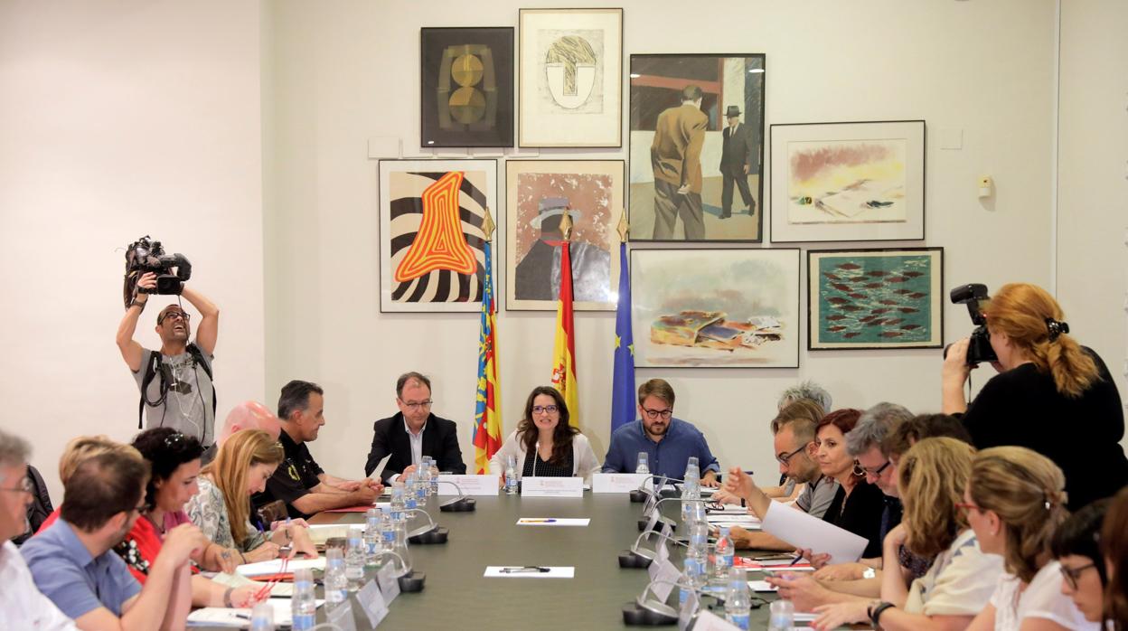 Imagen de la reunión presidida por Mónica Oltra este miércoles