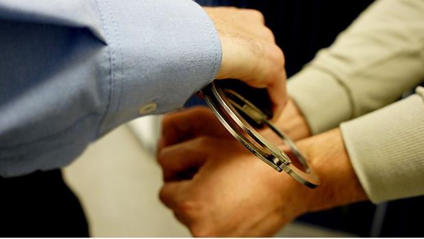 Cuatro detenidos por agredir sexualmente a una joven en Molins de Rei