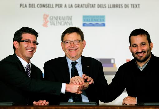 Imagen de Rodríguez con Puig y el conseller Vicent Marzà tomada en 2015