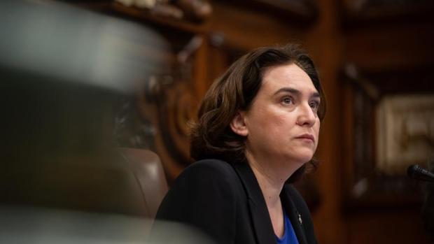 Colau anula «in extremis» la votación de exigencias a Sánchez y Torra por falta de acuerdos