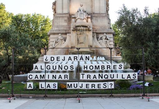 Pregunta ciudadana en Plaza de España por el Proyecto Pregunta