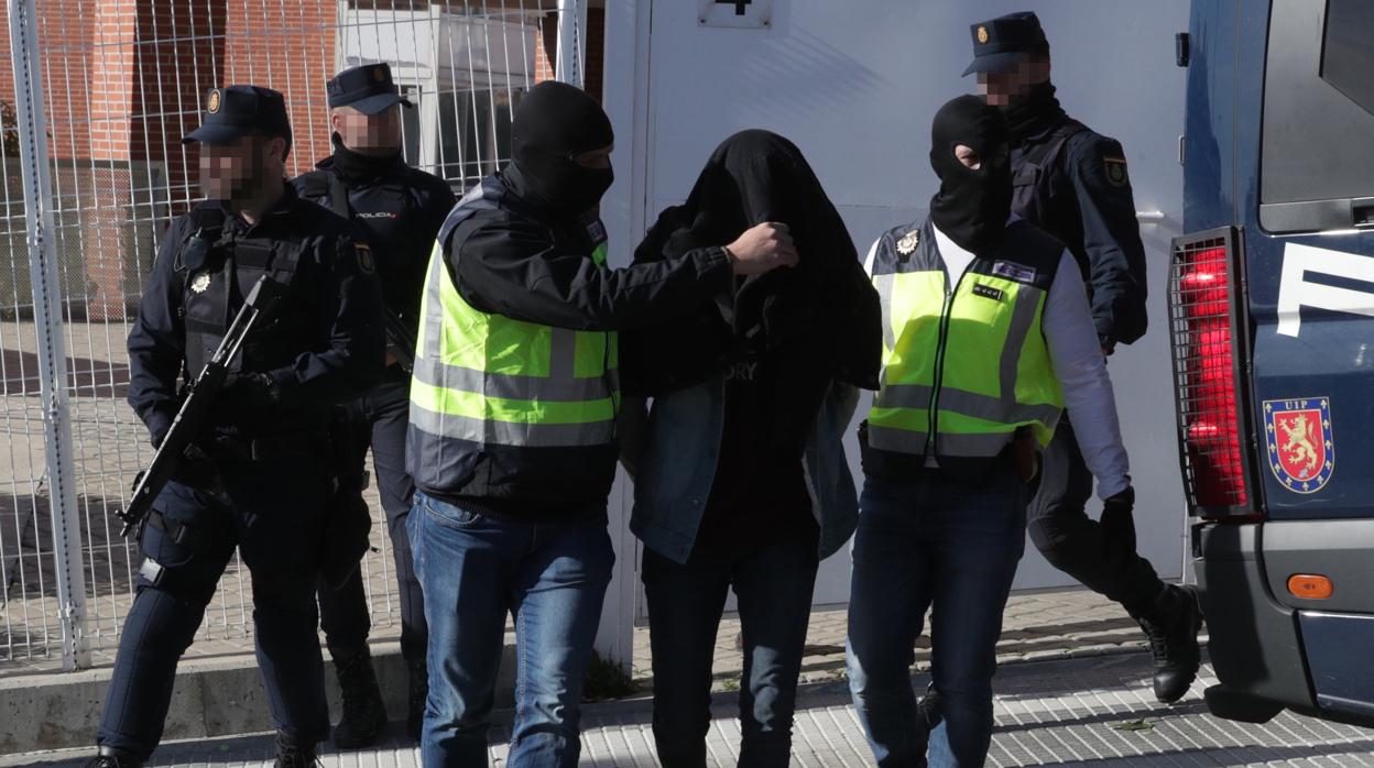 Un supuesto yihadista es detenido en España en una iamgen de archivo