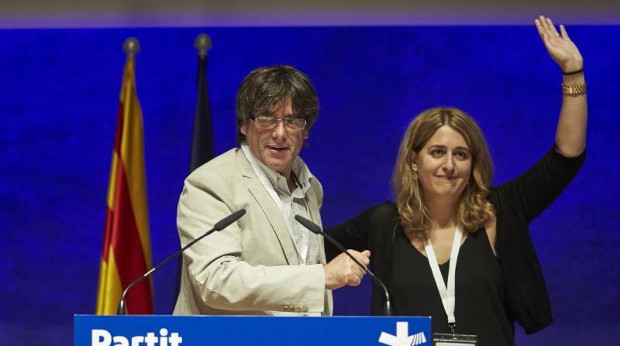 Puigdemont y Pascal, en 2017 durante un consejo del PDECat