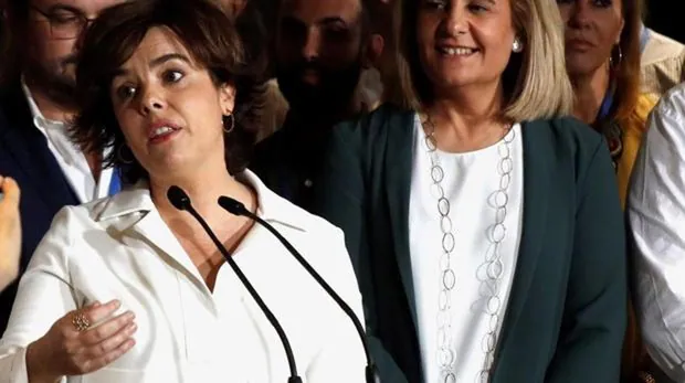 Fátima Báñez: «Santamaría sabe sumar votantes, que es lo que necesitamos»