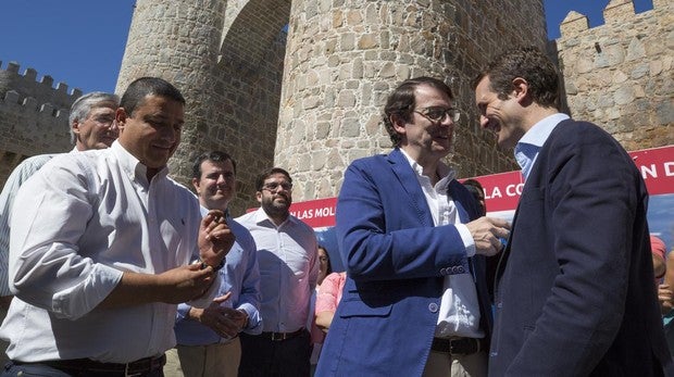 Casado apuesta por Fernández Mañueco: «Es el mejor candidato para Castilla y León»