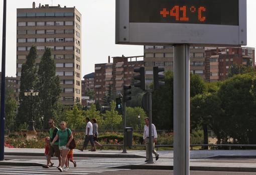 La ola de calor llegará el miércoles a la Comunidad y dejará máximas de 40 grados