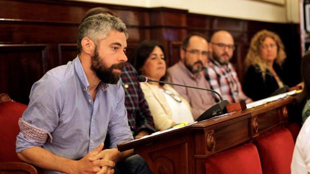 Ferrol decide eliminar todos los símbolos franquistas