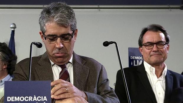 Torra sitúa a Homs y Mundó como asesores jurídicos de la Generalitat