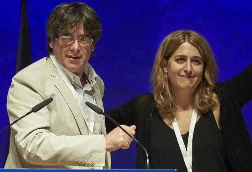 Puigdemont y la antigua líder del PDECat, Marta Pascal