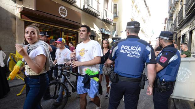 Asuntos Internos pide datos sobre los 222 policías que se dieron de baja en el Orgullo Gay