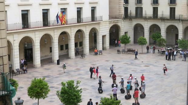 Libertad para una manada condenada a 4 años de prisión por abusar de una chica