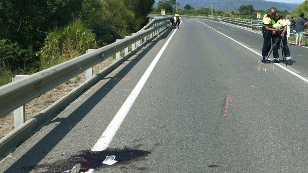 En libertad con cargos el conductor que arrolló mortalmente a dos ciclistas en Tarragona