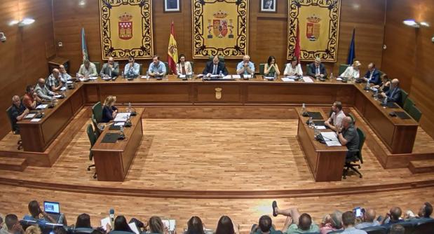 Cs conserva la Alcaldía de Arroyomolinos gracias a un expulsado de su partido y a Podemos