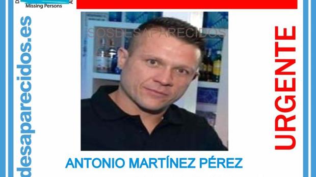 Vecinos de Almansa se concentran para recordar la desaparición de Antonio Martínez