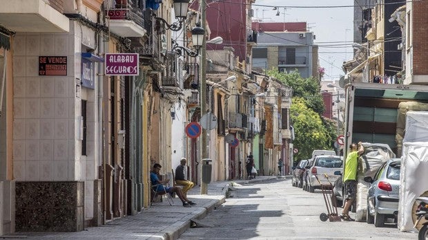 Los precios de las viviendas situadas en un barrio «de moda» como Ruzafa o el Cabanyal suben un 20%