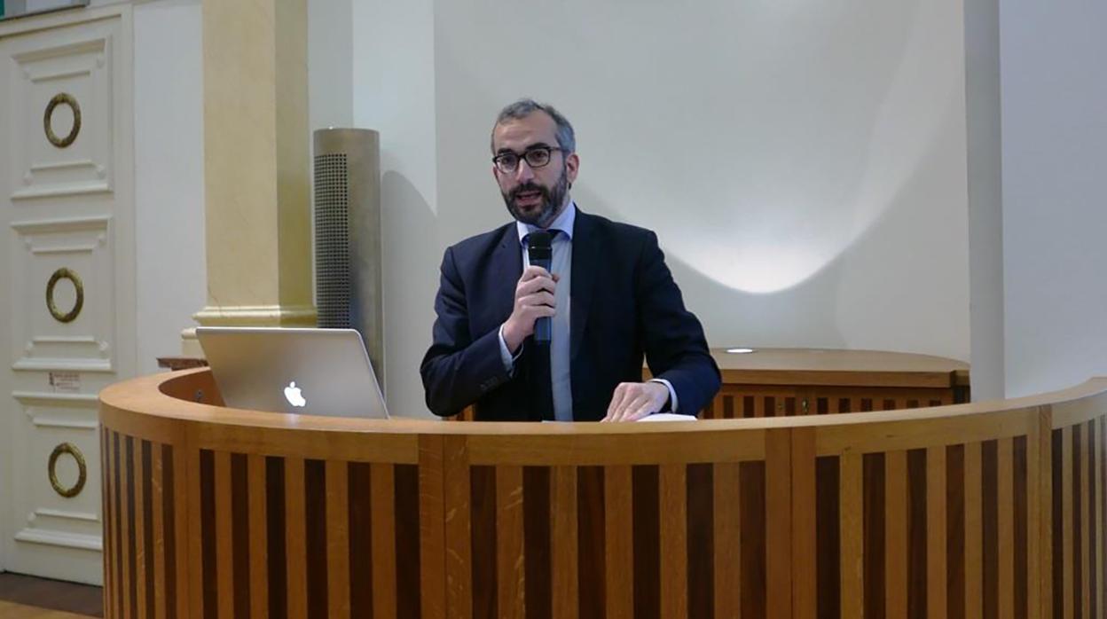 El abogado del juez Llarena en Bélgica, Hakim Boularbah