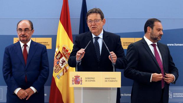 PP y Ciudadanos equiparan el viaje «oficial» de Puig a un concierto con el de Pedro Sánchez al FIB