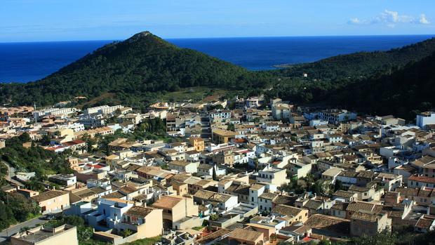 Fallece en Mallorca un turista alemán de 45 años tras precipitarse al vacío desde su hotel