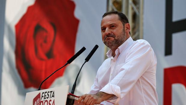 Ábalos insiste en la necesidad de diálogo tras «un Estado que se independizó de Cataluña»