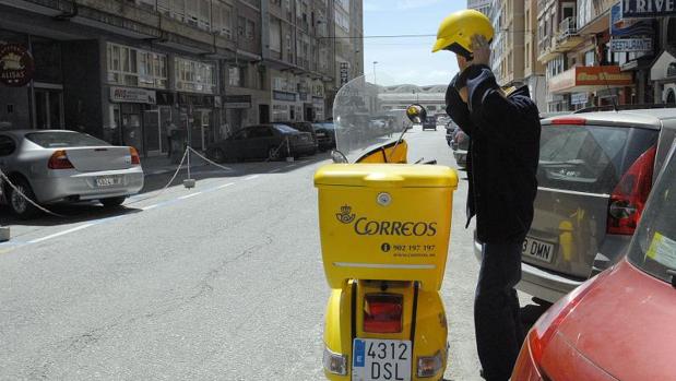 Unas 11.000 personas optan al examen para cubrir 219 puestos fijos en Correos en la Comunidad Valenciana