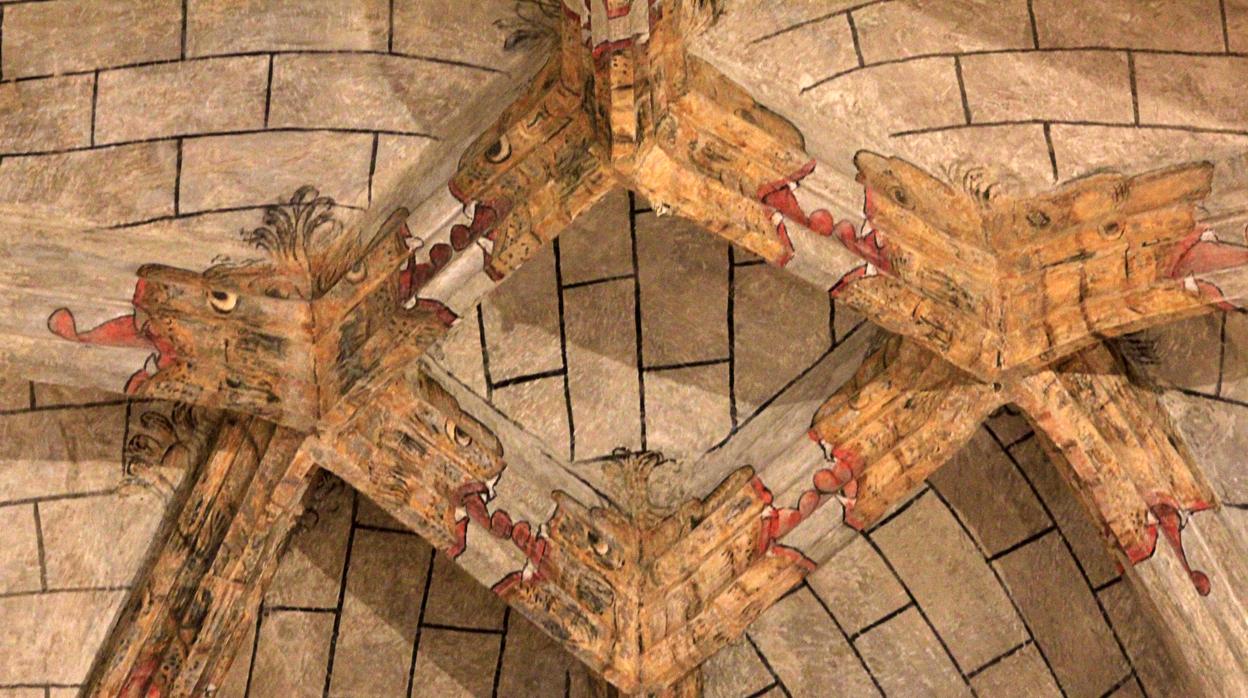 PInturas murales descubiertas en la bóveda de la parroquia de Santo Tomé