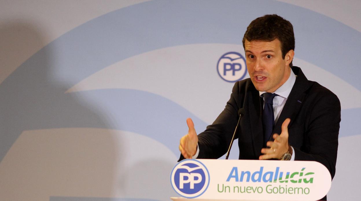 Pablo Casado, durante un acto ayer en Almería en el que se ha reunido con empresarios de la zona