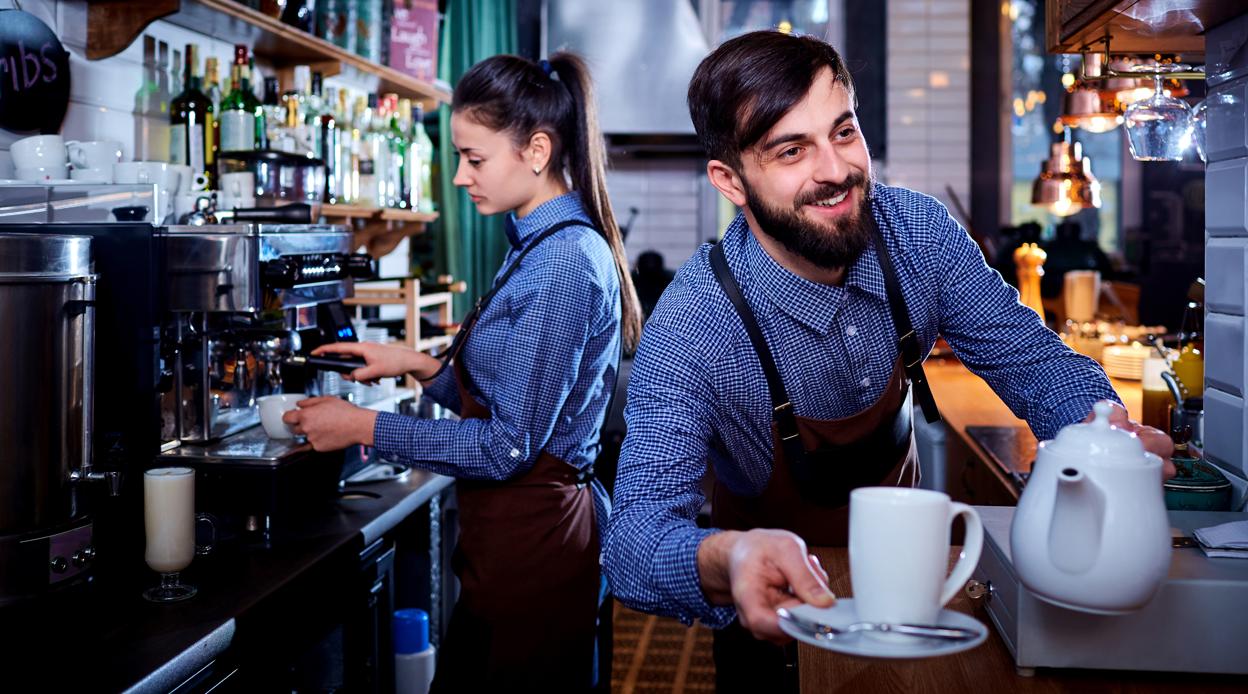 Algunas de las especialidades que se ofrecen son café de temporada y de origen