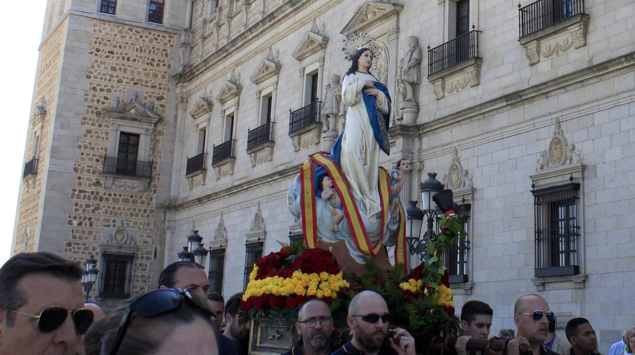 La Hermandad de la Virgen del Alcázar celebró sus actos religiosos