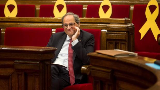 Torra pide por carta a Sánchez una reunión para fijar el referéndum secesionista pero «olvida» el ultimátum