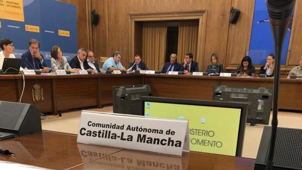 Máxima preocupación entre los taxistas toledanos por las concesiones de VTC