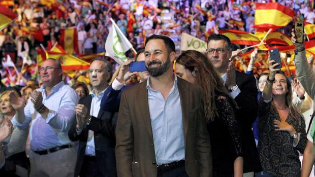 Órdago de Vox contra Casado y Rivera de cara a las europeas de 2019